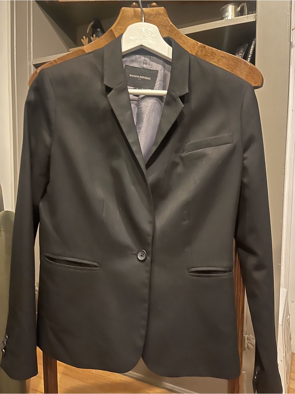 Banana Republic Women's Black Single-Button Notch Lapel Blazer